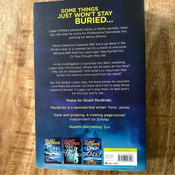 Lot of 4 Thriller Books - Picture 6 of 10